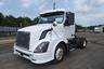 2007 Volvo VNL42T Truck