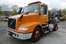2013 Volvo VNM42T Truck